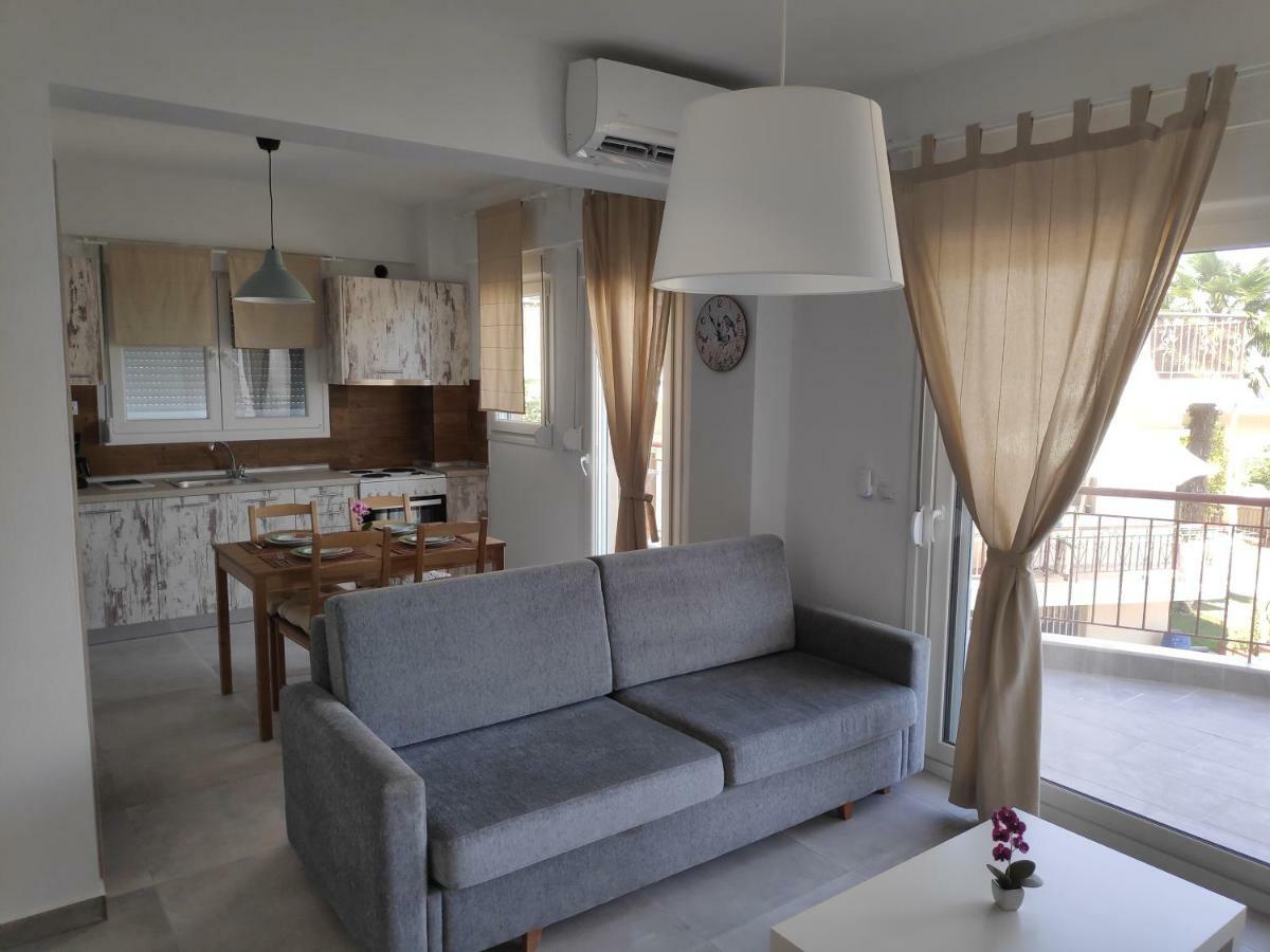 Apartment Melistalia 1 *
